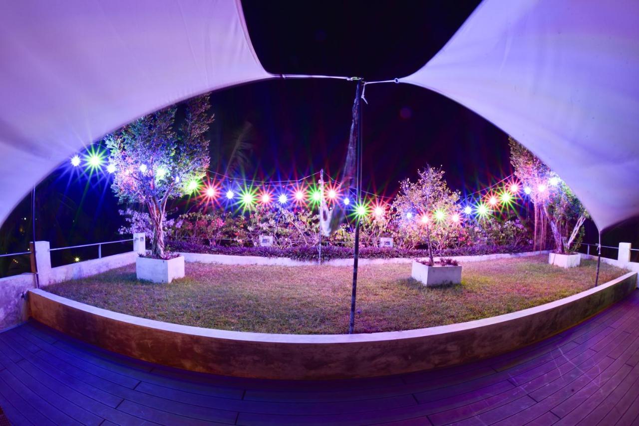 Tropical House - Jungleside Villa Hikkaduwa Luaran gambar