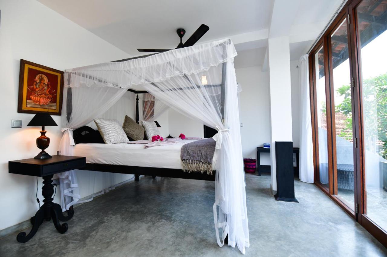 Tropical House - Jungleside Villa Hikkaduwa Luaran gambar